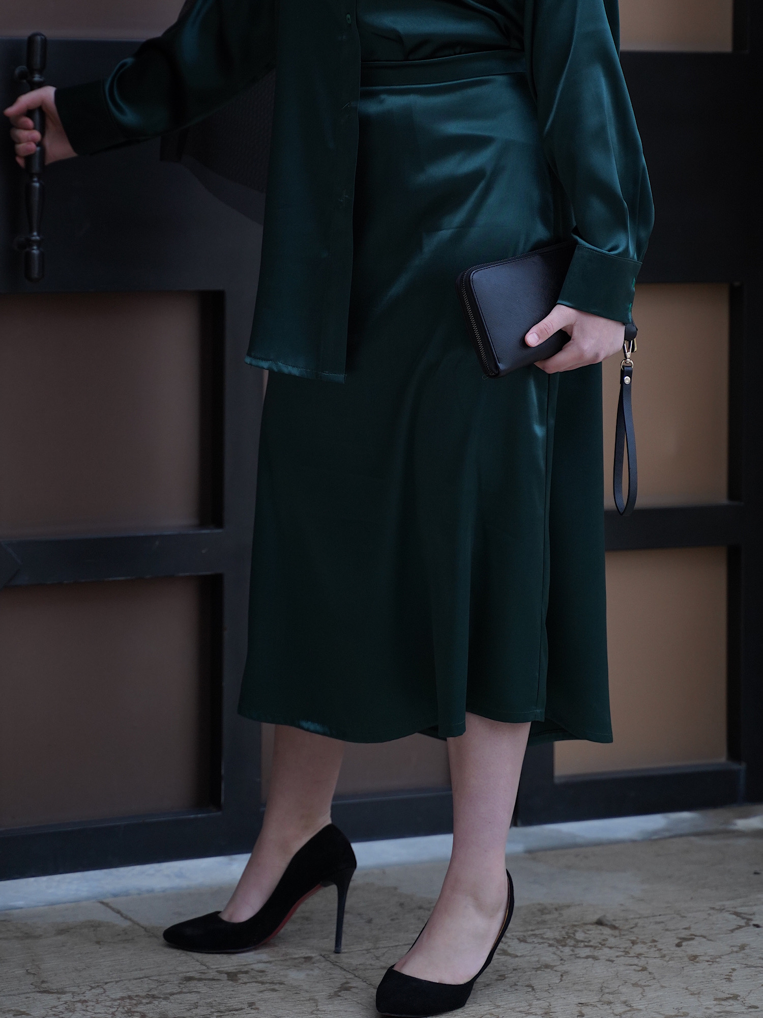 دامن تك ساتن نرمينه